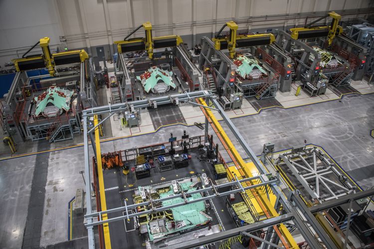 Northrop Grumman's Integrated Assembly Line produces center fuselages for F-35 Lightning II fighter aircraft. (Photo Credit: Northrop Grumman) Advancing Aeronautics Through F-35 Manufacturing Excellence (1)